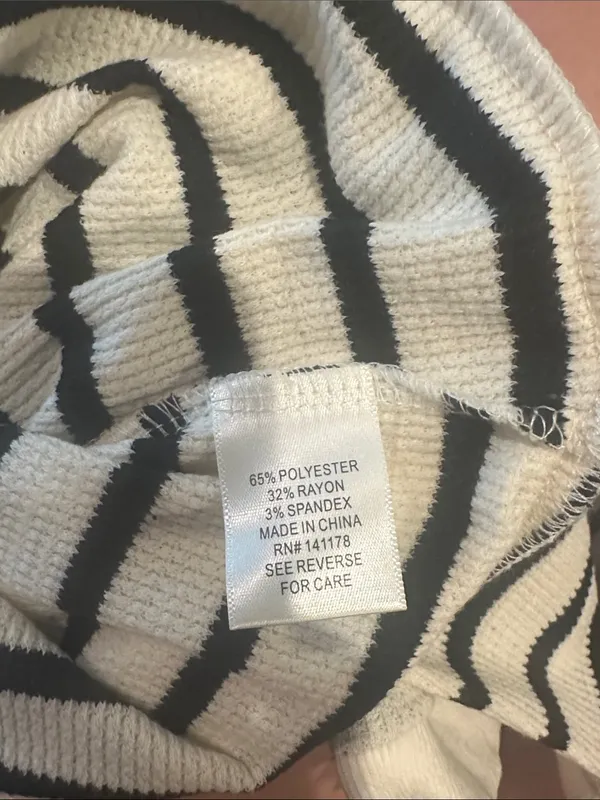 Women’s Cream & Black Striped Short Sleeve Top - Image 5