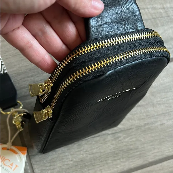 Black Belt Bag with Minimalist Design - Image 4