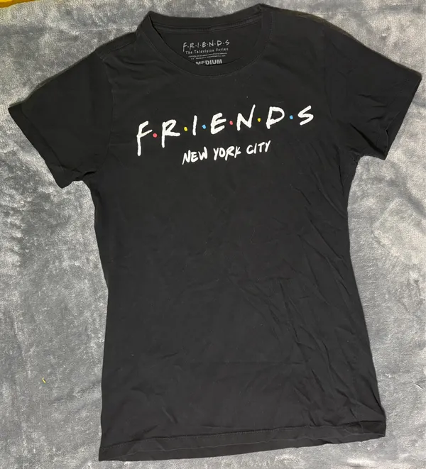 Friends New York City Black Graphic Tee - Medium - Image 2