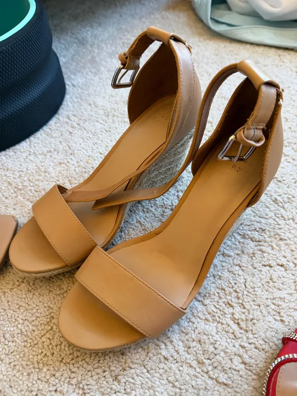 Target Wedge Heels - Image 3