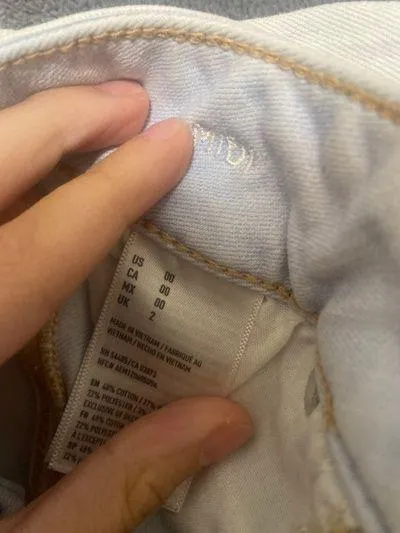 American Eagle Shorts - Image 3