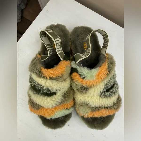 Ugg Fluff Yeah Slide Cali Collage Olive (camo) size 8 - Image 5