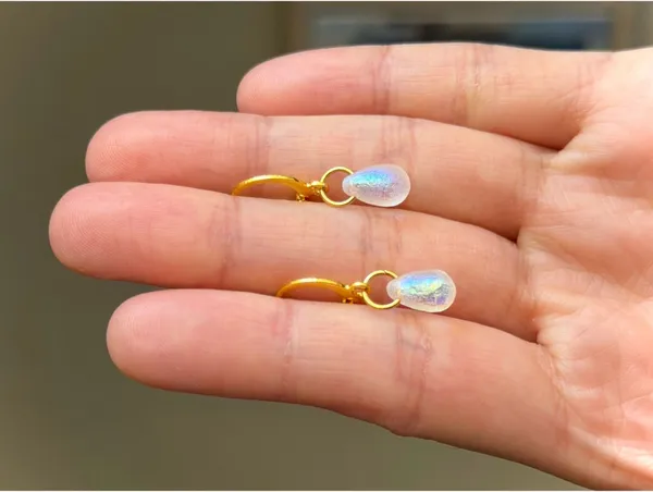 Handmade mini teardrop Czech glass simple minimalist earrings🤍 - Image 5