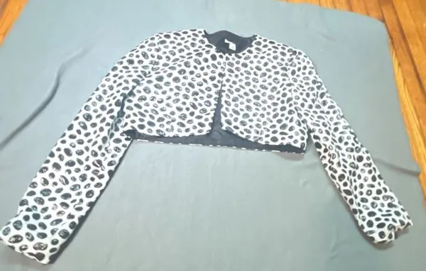 AGB Black Velvet and Animal Print Dress size 8 with Matching Bolero Jacket Size - Image 13
