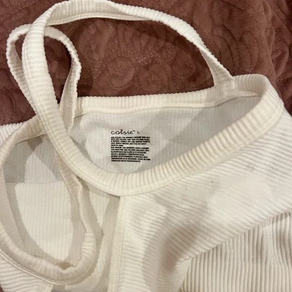 Colsie White Ribbed Cropped Cami Tank Size L - Image 3