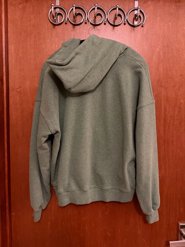 Gymshark Hoodie - Image 3