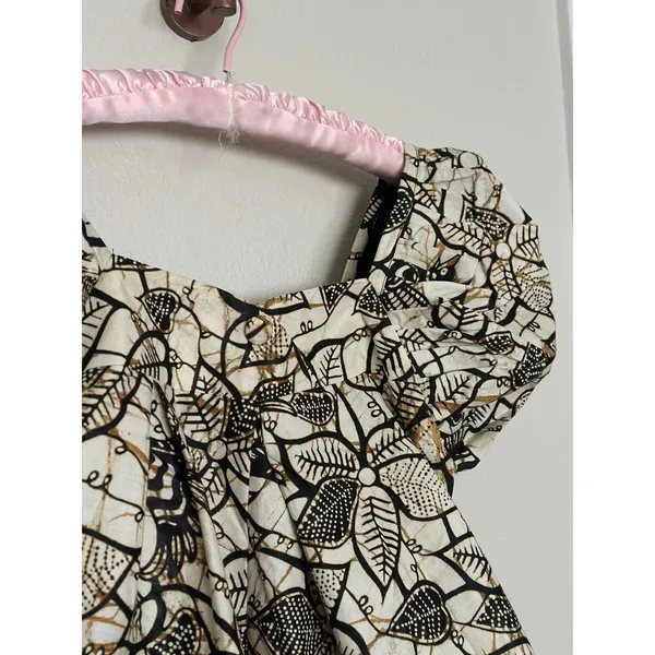 Handmade Puff Sleeve Botantical Print Neutral Babydoll Sqaure Neck / Back Top - Image 5