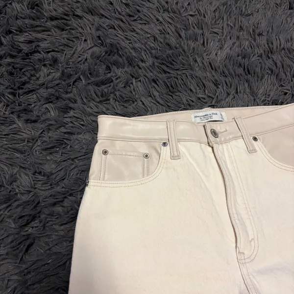 Abercrombie & Fitch faux leather top High Rise Cream 90s ultra highrise Jean 27 - Image 7