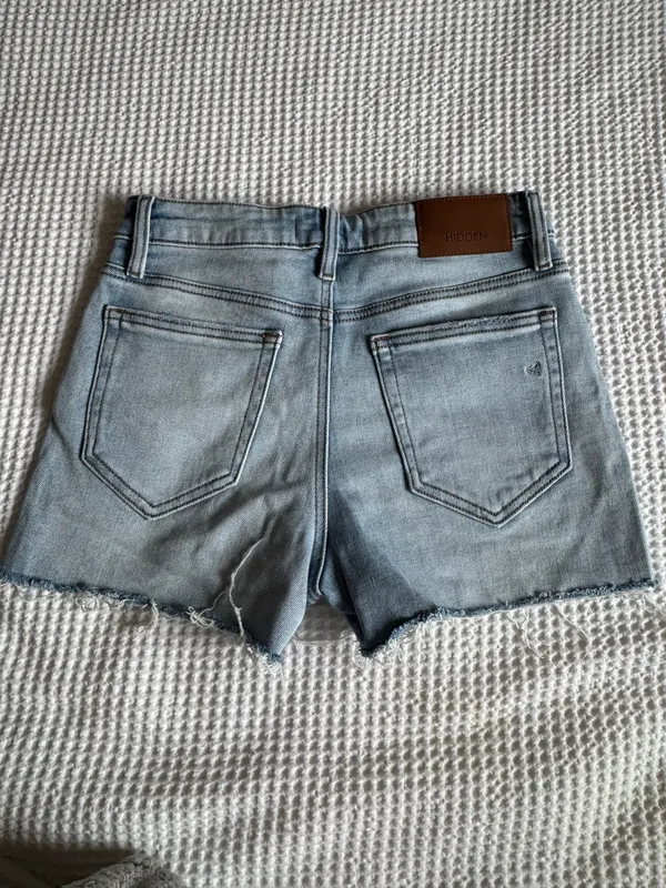 Hidden Jeans Shorts - Image 4
