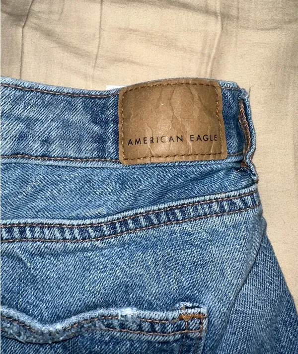 American Eagle Ripped Jean Shorts Denim - Image 4