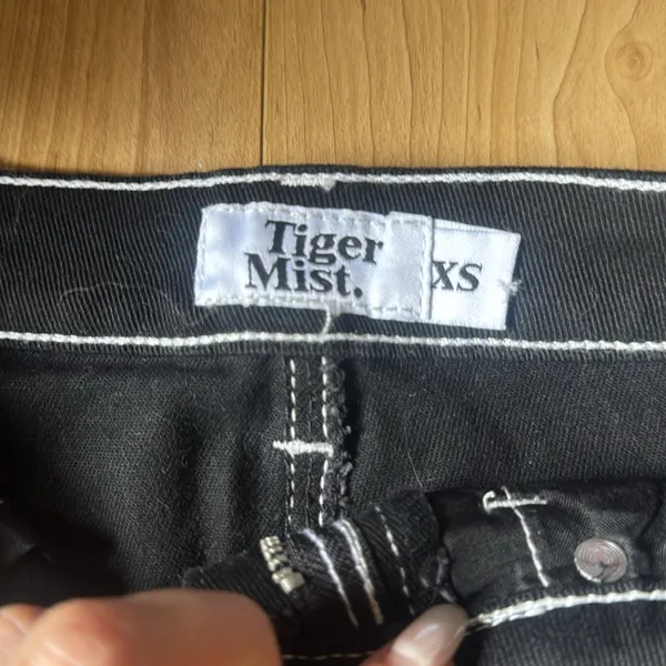 Tiger Mist Black Denim Skirt with Chain Detail - Image 2