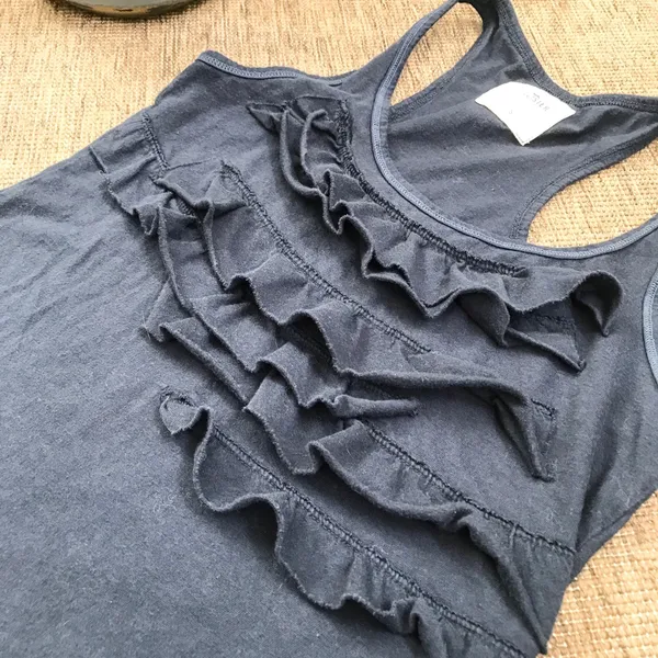 Hollister Navy ruffle racer back tank top small - Image 2