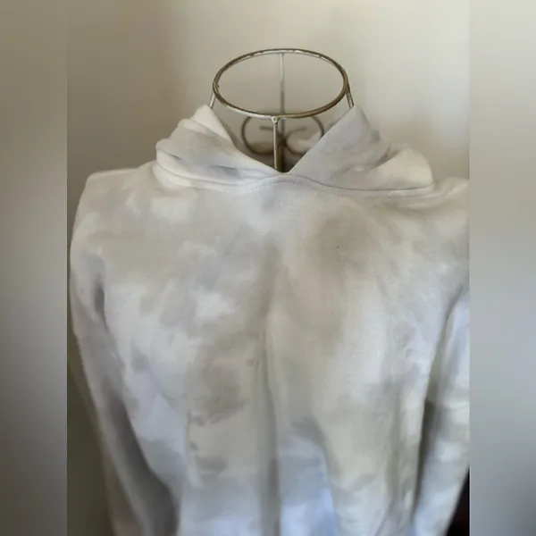 Abercrombie & Fitch Soft Collection Garment Dye Hoodie Medium White - Image 9