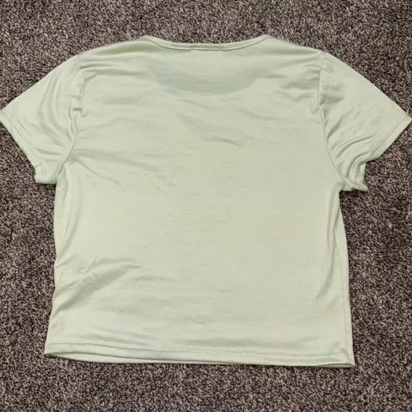 Sincerely Jules the label light green crop top Medium - Image 4