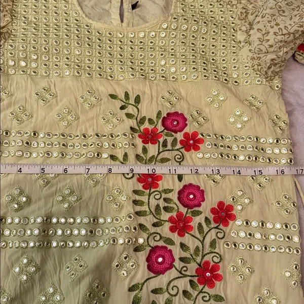 Embroidered Floral Dress with Puff Sleeves - Image 13