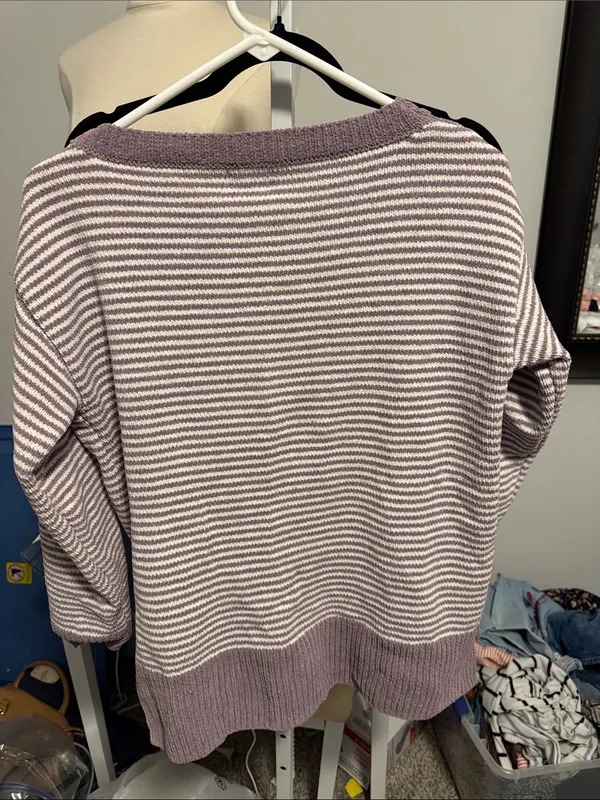 Jones New York Lilac and White Striped Crewneck Sweater - Image 4