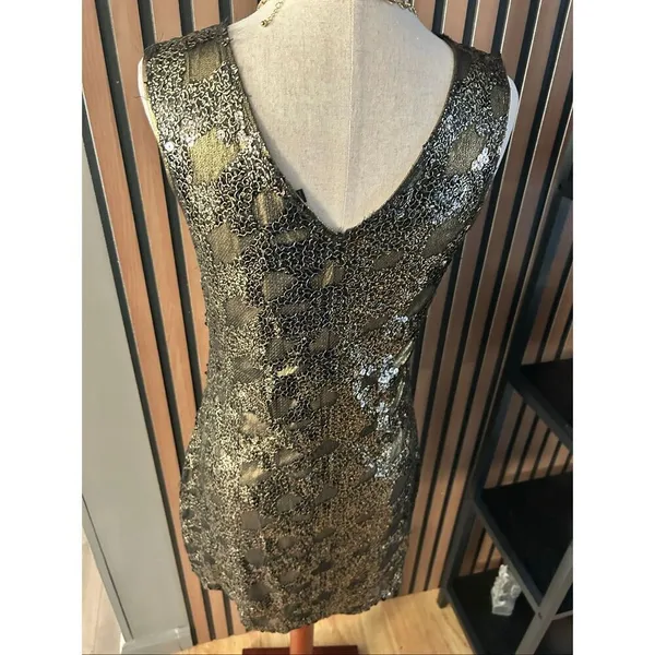 Express NYE sequin gold and black dress size XS - Image 3