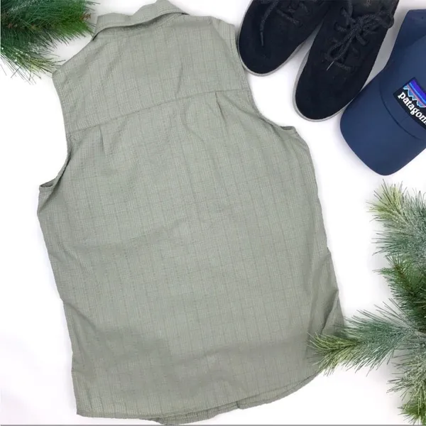 Patagonia sleeveless button down tank‎ - Image 2