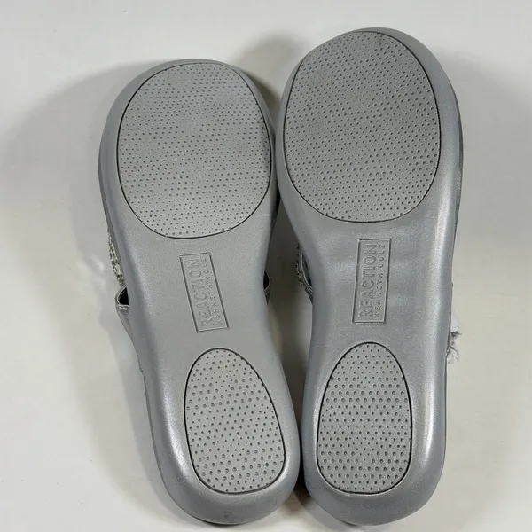 Kenneth‎ Cole REACTION Size-10M Women's Glam-Athon Thong Sandal Silver - Image 8