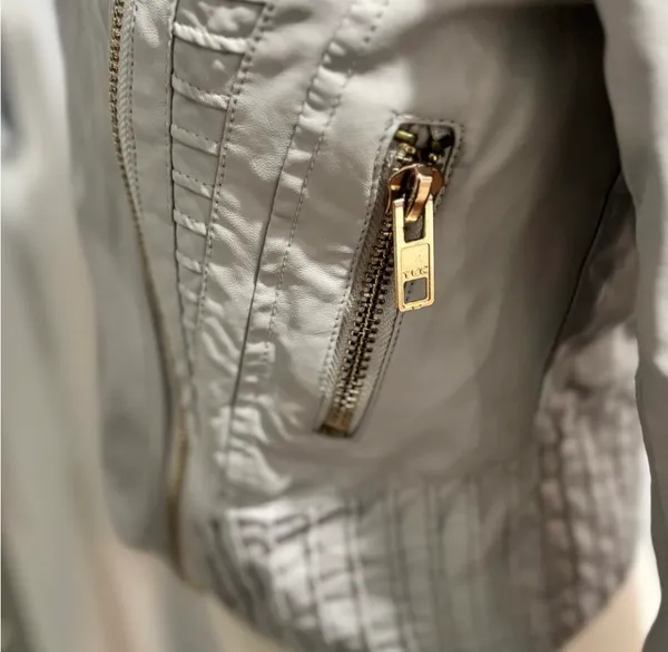 Blank NYC "On The Rocks" Light Gray Faux Leather Jacket - Image 7