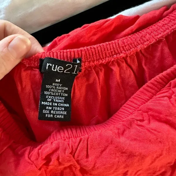 Rue 21 Top size M - Image 4