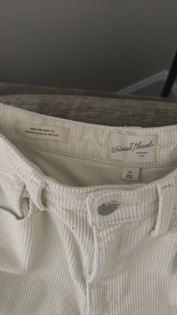 Target Universal Thread Corduroy Wide-Leg Pants - Image 3