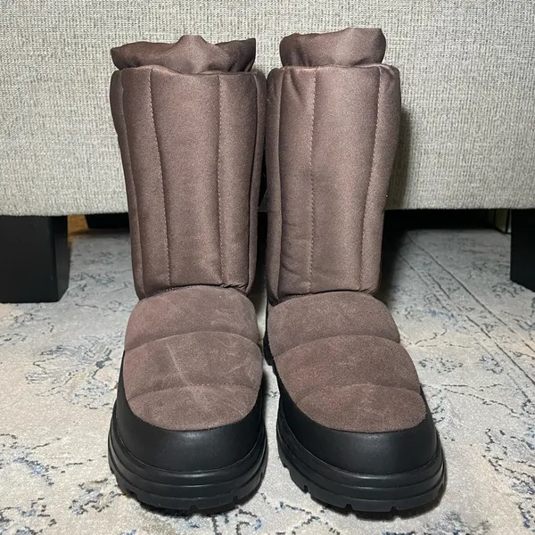 UGG Classic Klamath Short Boot - Image 8
