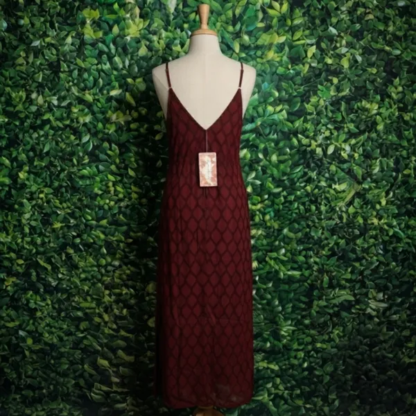 BAND OF THE FREE Lila Burgundy Autumn Slit Midi Dress Sleeveless Boho Medium - Image 4