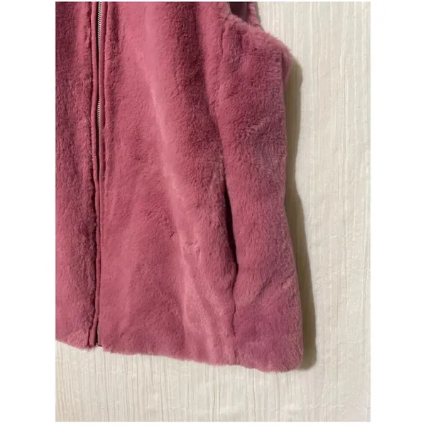J.Crew Faux Fur Vest Women's Small Pink Full Zip Mock Neck Plush Fleece - Image 3
