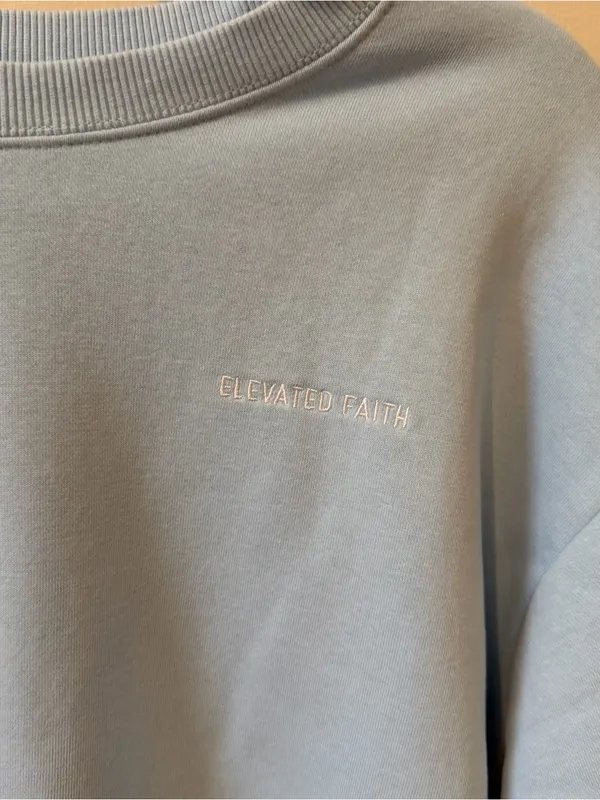 Elevated Faith Crewneck - size medium - Image 4