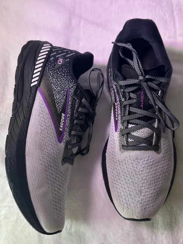 Brooks Women's Gray & Purple Running Trainer - Image 5