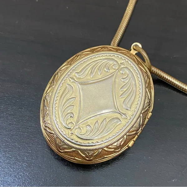 Vintage Flower Cameo Locket Pendant Gold-plated Round Snake Chain 24” Necklace - Image 14