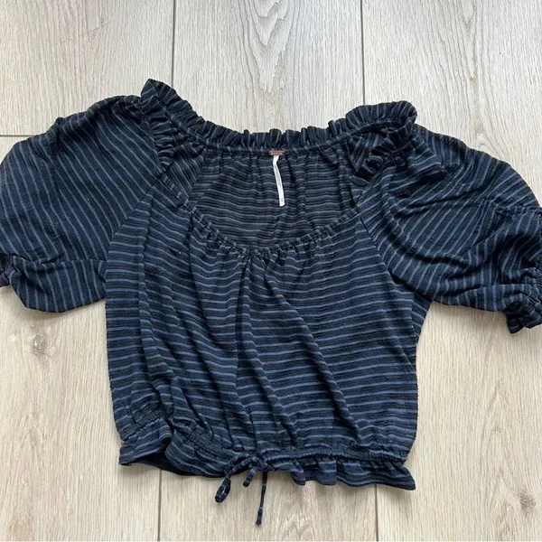 Free People Dorothy Cropped Top Peasant Style Black Blue Navy Stripe Size XS - Image 9