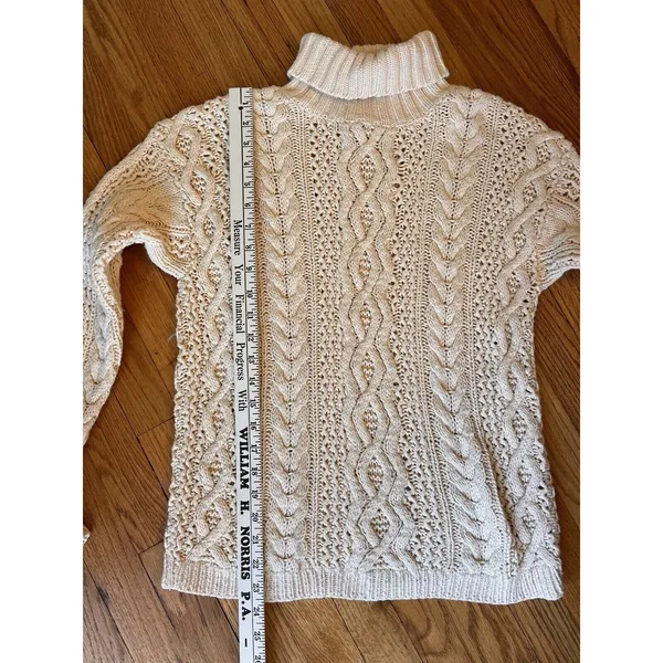 Vintage Yorkshire Knitting Co Ivory Turtle Neck Column‎ Sweater Adult Size M - Image 3