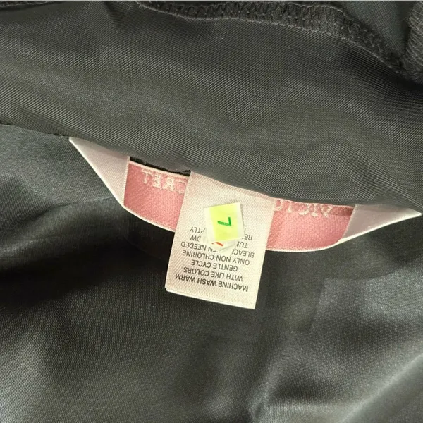 VTG Victoria's Secret Black Satin Lingerie size Small - Image 7