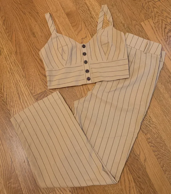 Pinstripe pants and crop top matching set two piece pant set size M - Image 2