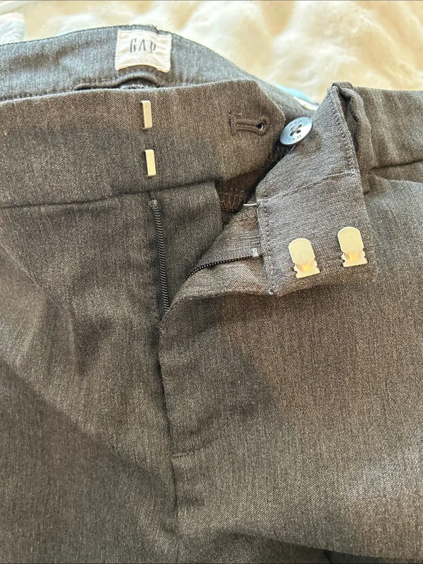 GAP Straight-Leg Pants in Charcoal - Image 5