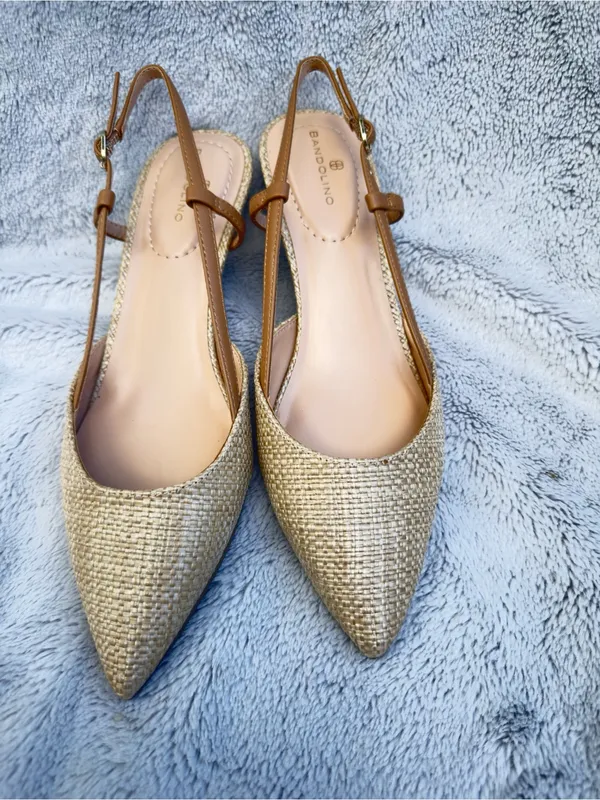 Bandolino Women's Movito2 Pump, Dark Natural 120, size 9- new in box - Image 5