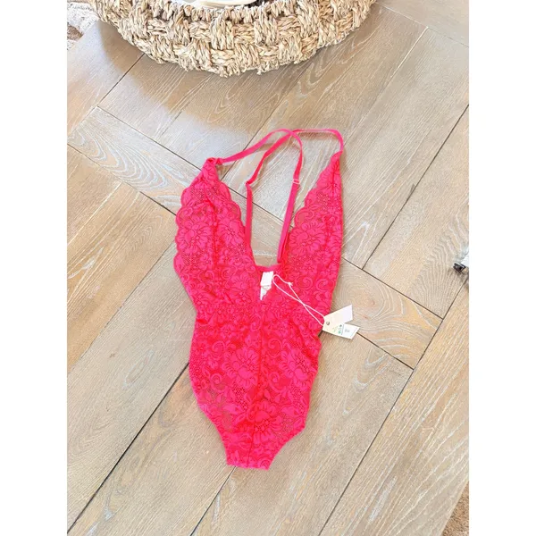 We Are HAH Comin' In Haht Lace Bodysuit Womens Red XS - Image 4