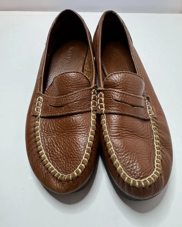 Naturalizer Brown Leather Loafers Size 7.5N - Image 2