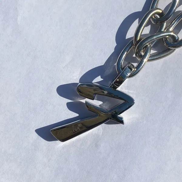 💎🩶 Vintage 1990s 90s NWT Fender Stainless Steel Silver Tone Metal Big 7 / F Pendant Chain and Necklace $19.99 🩶💎 - Image 9