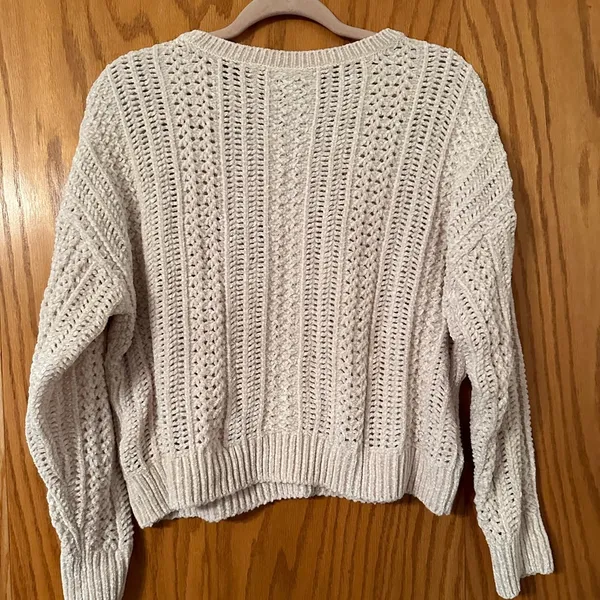 American Eagle Outfitters Sweater - Size M - Image 2