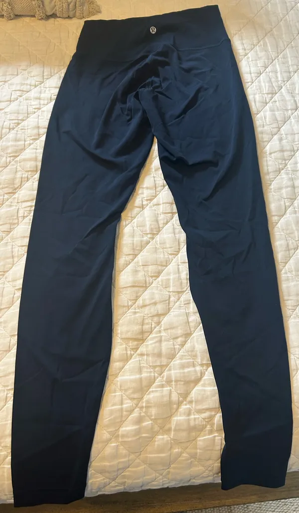 Lululemon Leggings navy - Image 2