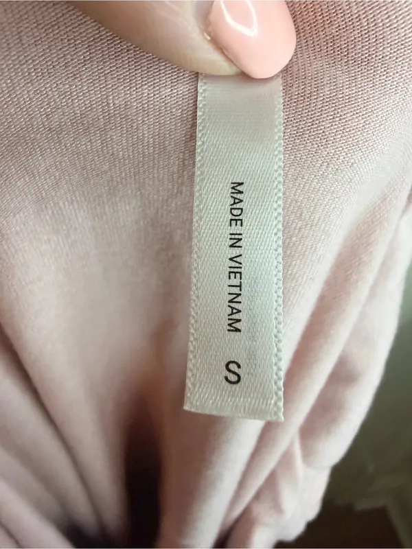 Soma Pink Knit Pajama Top Small Long Sleeve Button Up Black Piping - Image 14
