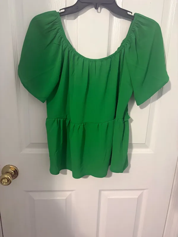 Amazon Women’s short flutter sleeve v neck top - Image 2