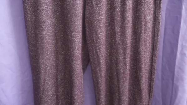 PINK Victoria's Secret loungewear sweat pants with pockets in purple size xs. - Image 3