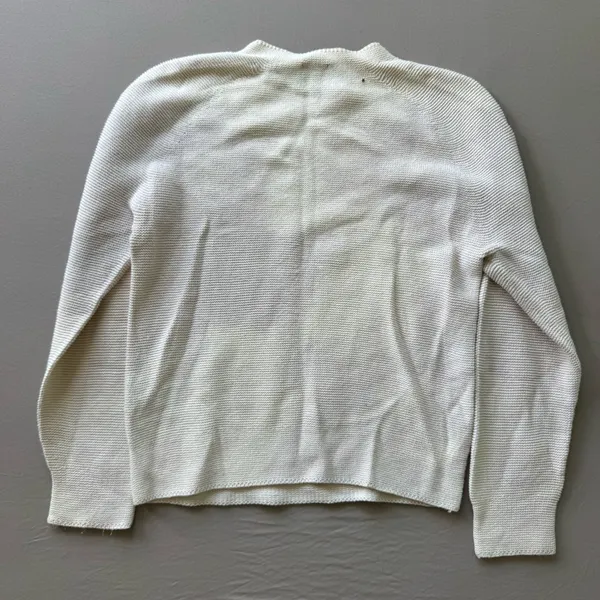 Uniqlo 3D Knit Crew Neck Sweater - Image 9