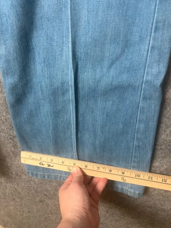 Levis Woman‎ Size 32 Light Blue Vintage Western Denim high hire Jeans - Image 6
