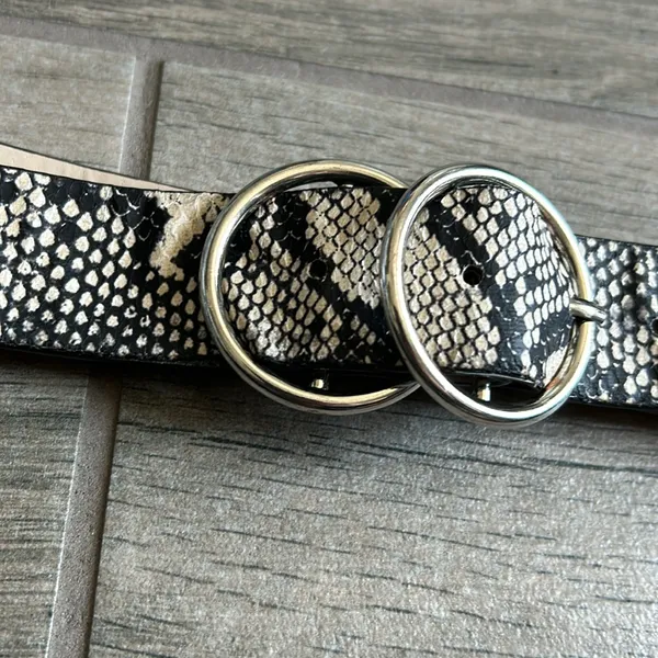 Snake print double circle belt Black - Image 2
