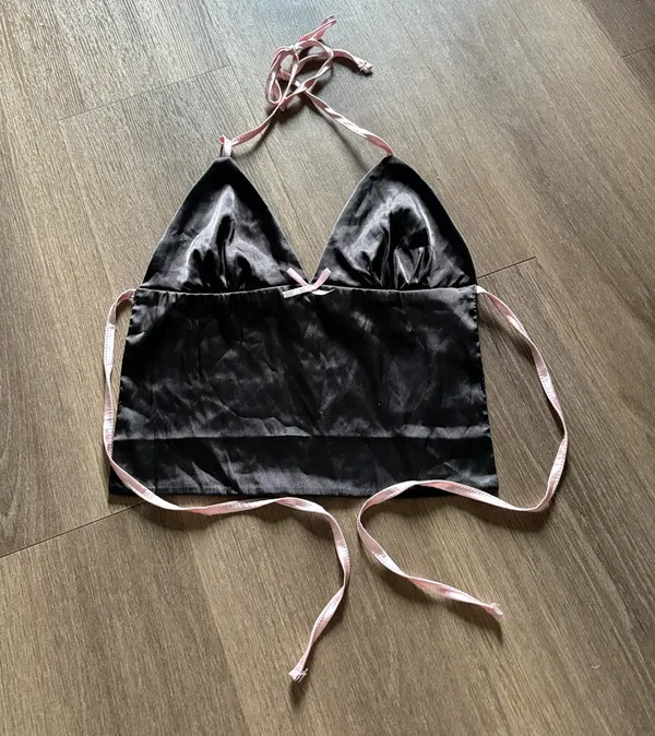 Edikted Satin Open Back Top - Image 3